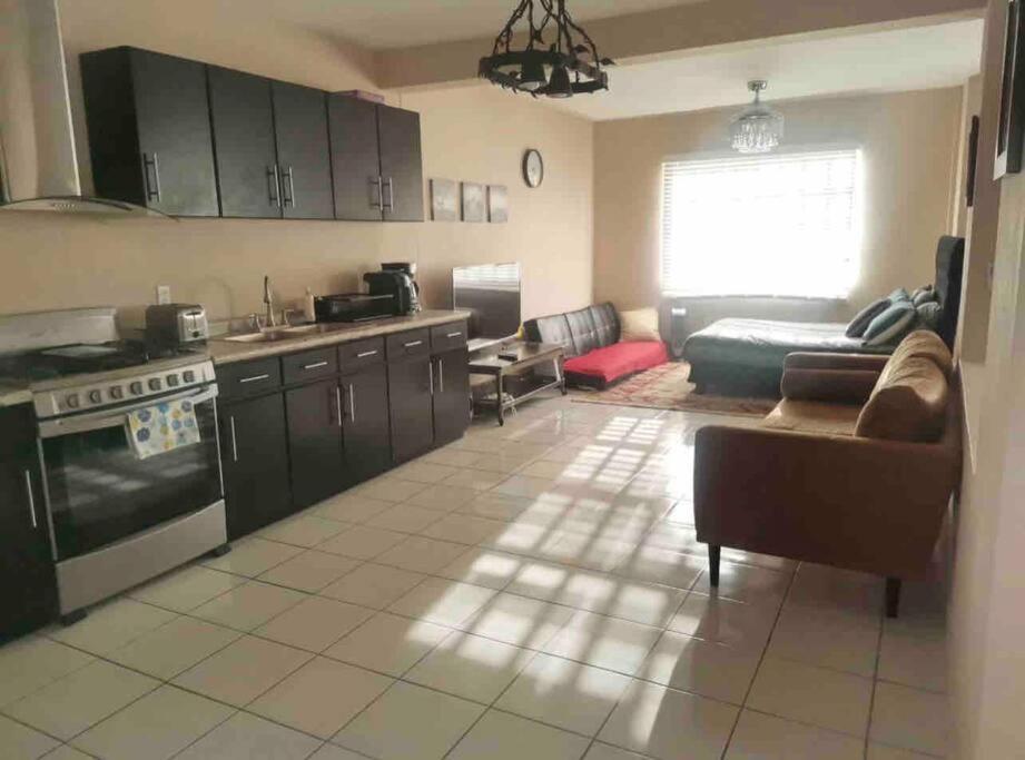 Otay Studio Great Patio Near Otay Crossing & Airport 提华纳 外观 照片